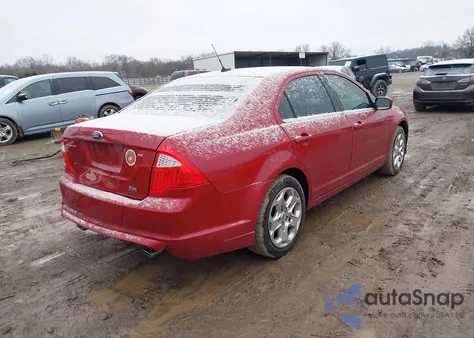 2010 Ford Fusion Se z USA, uszkodzony, nr VIN 3FAHP0HG6AR209220